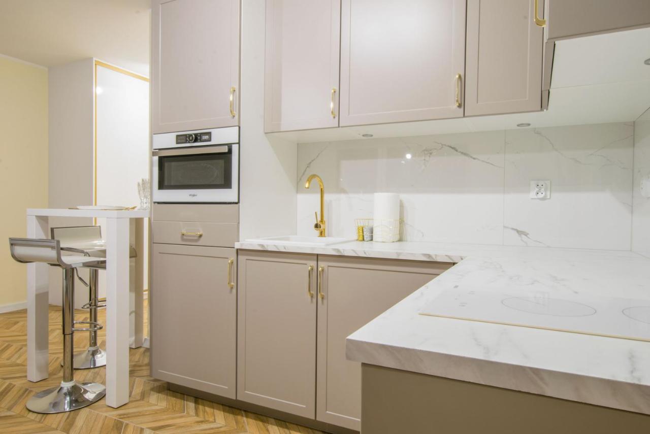 Central Apartments Goleniow Luxury Exterior photo
